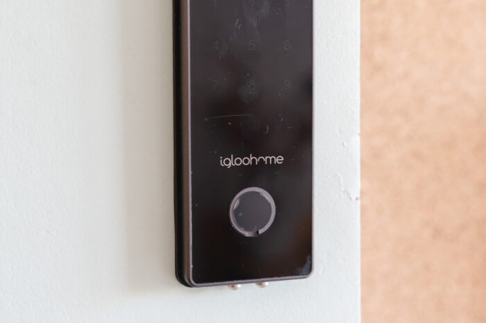 Serrure électronique pour arrivée autonome à l'Hôtel Bistrot Fine à Anglet